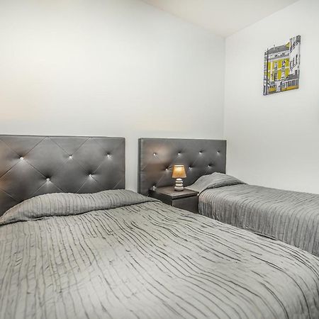 Apartamentos Lux Dinastia Lisboa المظهر الخارجي الصورة
