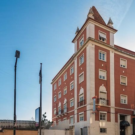 Apartamentos Lux Dinastia Lisboa المظهر الخارجي الصورة