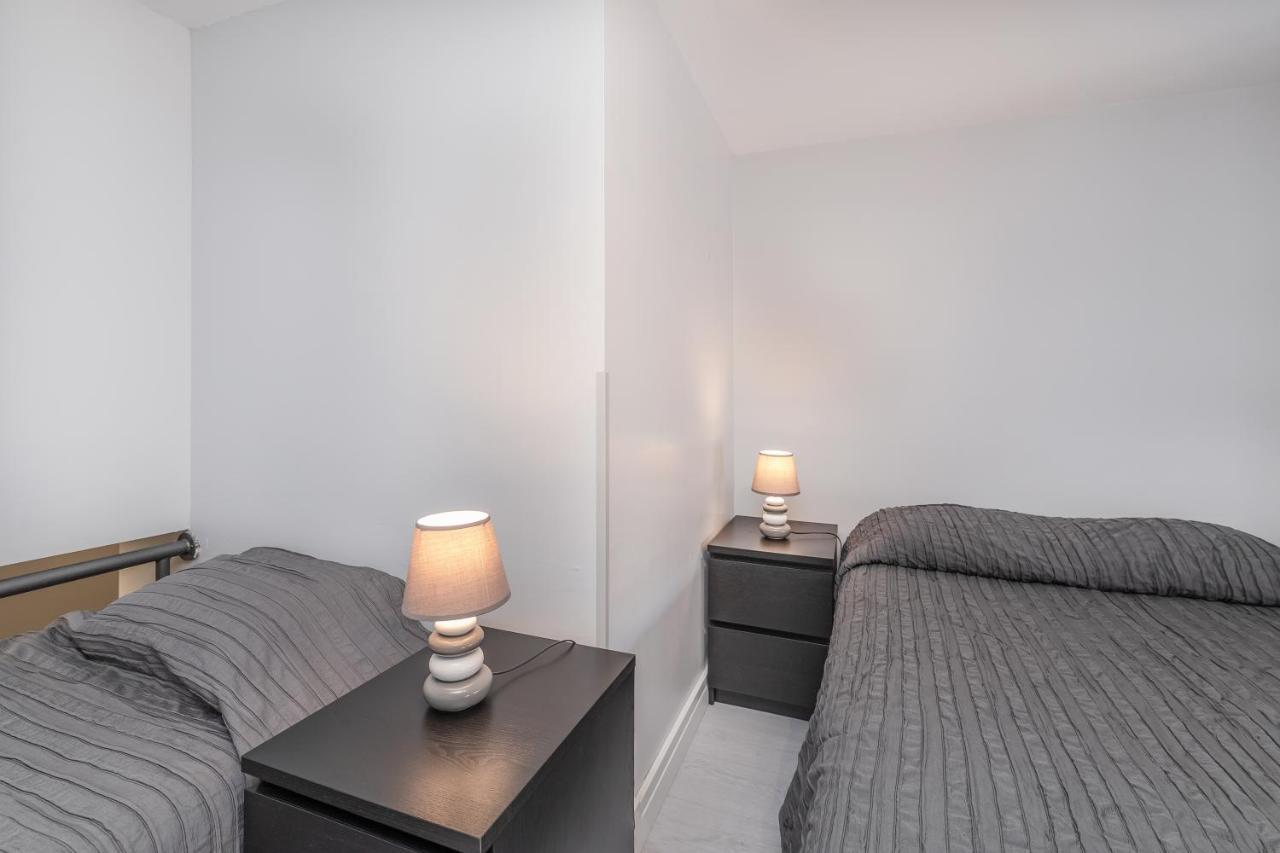 Apartamentos Lux Dinastia Lisboa المظهر الخارجي الصورة