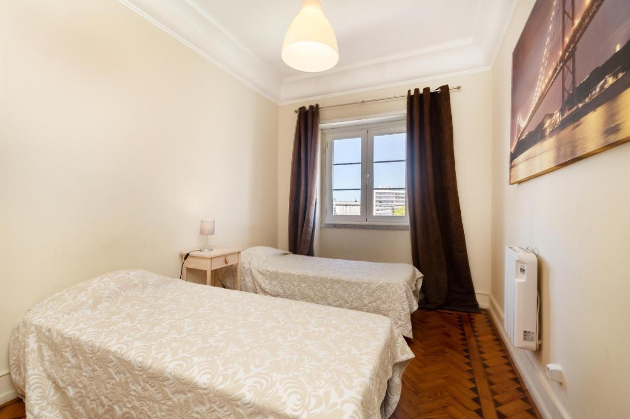 Apartamentos Lux Dinastia Lisboa المظهر الخارجي الصورة